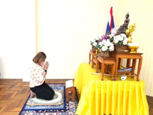 สคพ.การุณยเวศม์ จัดกิจกรรมธรรมะอุ่นใจ พร้อมสวดมนต์บท “โพชฌังคปริตร” เพื่อถวายพระพรแด่สมเด็จพระเจ้าลู&hellip;