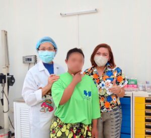 โครงการสร้างรอยยิ้มแด่..น้องบ้านการุณยเวศม์ ปีที่ 9