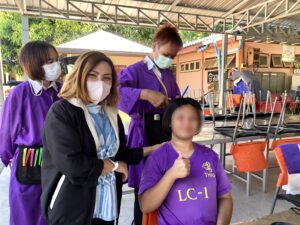 สคพ.การุณยเวศม์ ได้รับการสนับสนุนการออกหน่วยให้บริการตัดผมให้กับผู้รับบริการ จากศูนย์เรียนรู้การพัฒน&hellip;