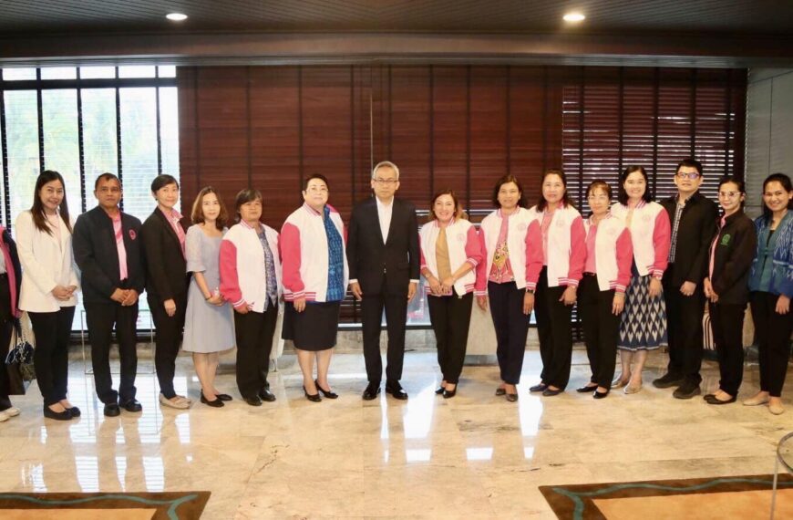 สคพ.การุณยเวศม์ ร่วมต้อนรับ และรับฟังการบรรยายพิเศษ “การเตรียมความพร้อมรองรับสังคมผู้สูงอายุ” โดย นา&hellip;