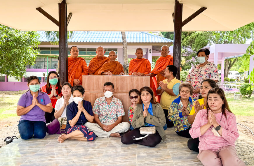 คณะสงฆ์หน่วยอบรมประชาชนประจำตำบลบางละมุง (อ.ป.ต.บางละมุง) ส่งมอบศาลาหอพระพุทธที่ได้รับการปรับปรุงซ่อ&hellip;