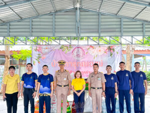 บ้านการุณยเวศม์ ให้การต้อนรับ โรงพยาบาลสมเด็จพระนางเจ้าสิริกิต์ อำเภอสัตหีบ ในการเข้ามอบสิ่งของ เครื&hellip;