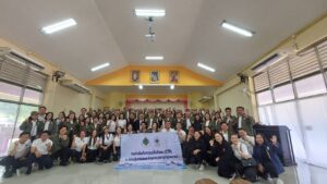 บ้านการุณยเวศม์ ให้การต้อนรับคณะหลักสูตรการพัฒนาการเมืองและการเลือกตั้งระดับสูง รุ่นที่ ๑๖
